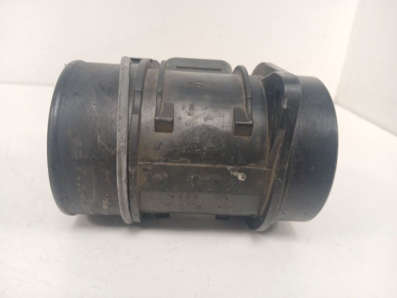 Recambio de caudalimetro para renault clio iii confort dynamique referencia OEM IAM 8200358901  