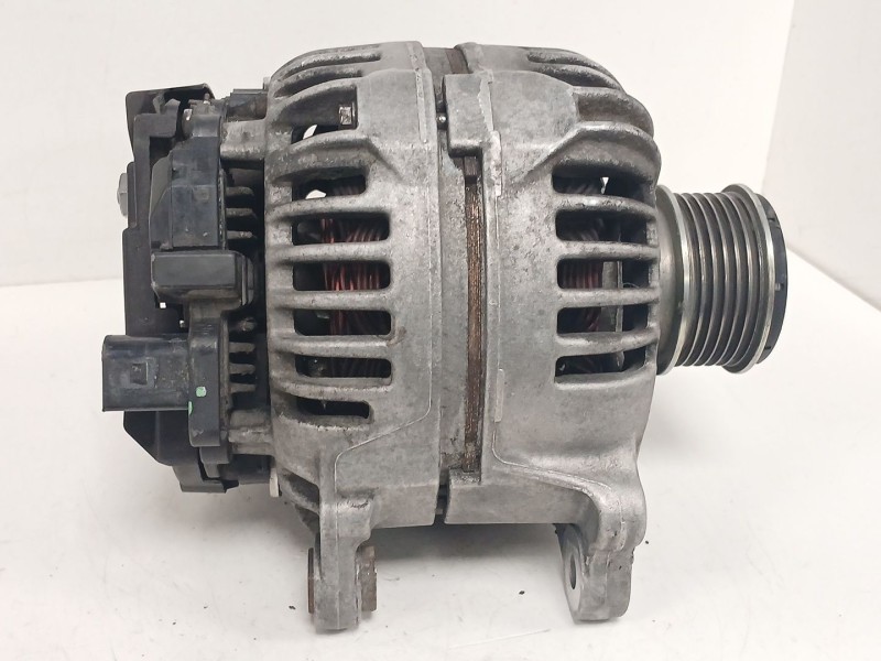 Recambio de alternador para audi a3 (8p1) 2.0 tdi 16v quattro referencia OEM IAM 06F903023F  
