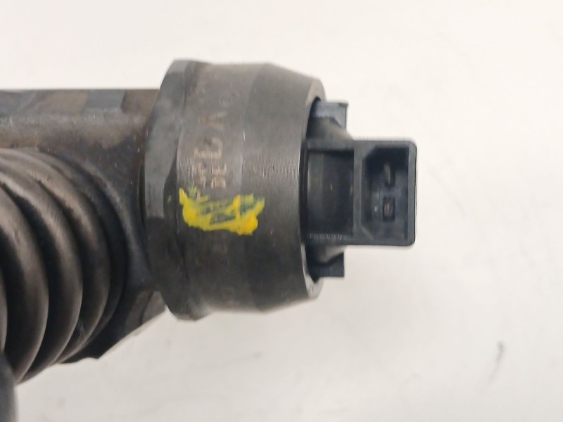 Recambio de inyector para volkswagen golf v (1k1) 1.9 tdi referencia OEM IAM 038130073AG 0414720215 