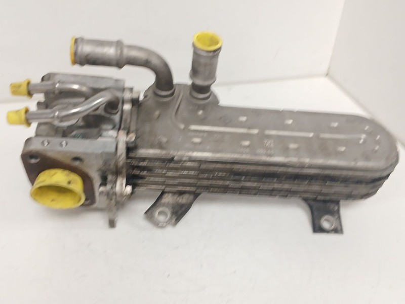 Recambio de enfriador egr para volkswagen golf v (1k1) 1.9 tdi referencia OEM IAM 038131513AD  