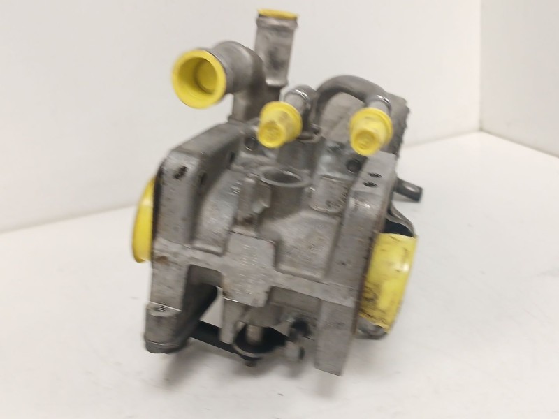 Recambio de enfriador egr para volkswagen golf v (1k1) 1.9 tdi referencia OEM IAM 038131513AD  