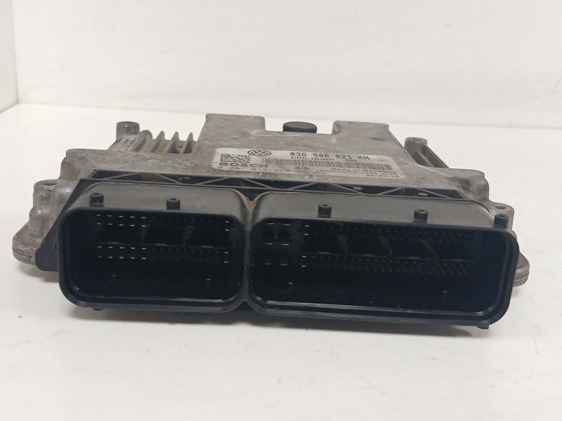 Recambio de centralita motor uce para volkswagen golf v (1k1) 1.9 tdi referencia OEM IAM   