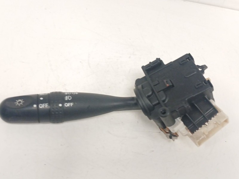 Recambio de mando luces para toyota corolla familiar (e12) 2.0 turbodiesel cat referencia OEM IAM  13276 