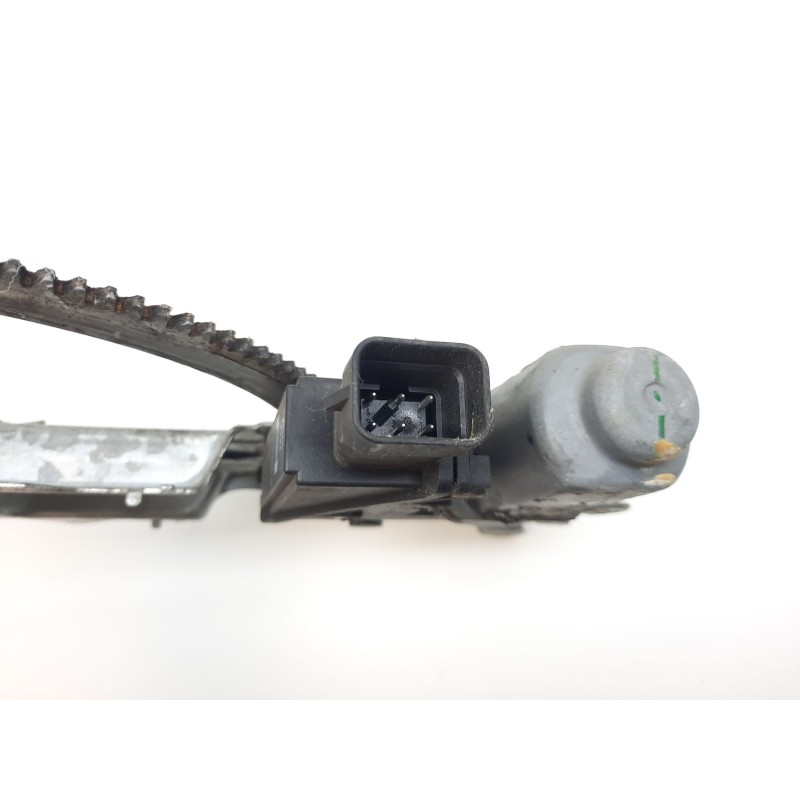 Recambio de elevalunas delantero derecho para opel corsa c 1.7 16v dti cat (y 17 dt / lr6) referencia OEM IAM  30976 