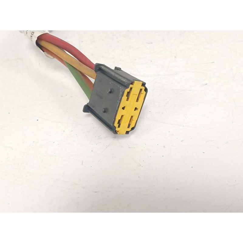 Recambio de conmutador de arranque para renault clio ii fase ii (b/cb0) 1.5 dci diesel referencia OEM IAM  16027 