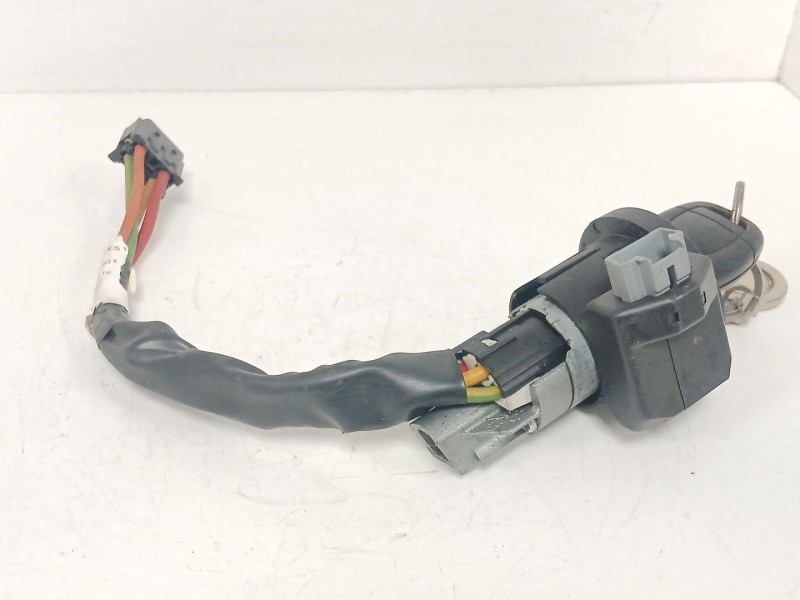 Recambio de conmutador de arranque para renault clio ii fase ii (b/cb0) 1.5 dci diesel referencia OEM IAM  16027 