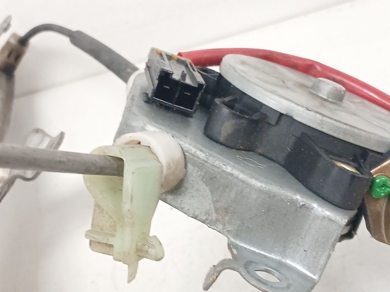 Recambio de elevalunas delantero derecho para nissan almera (n15) 1.6 16v cat referencia OEM IAM  13282 