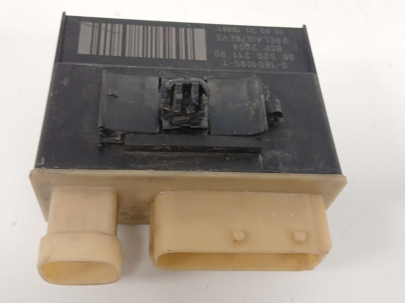 Recambio de caja precalentamiento para peugeot partner kombi confort referencia OEM IAM 9652021180  