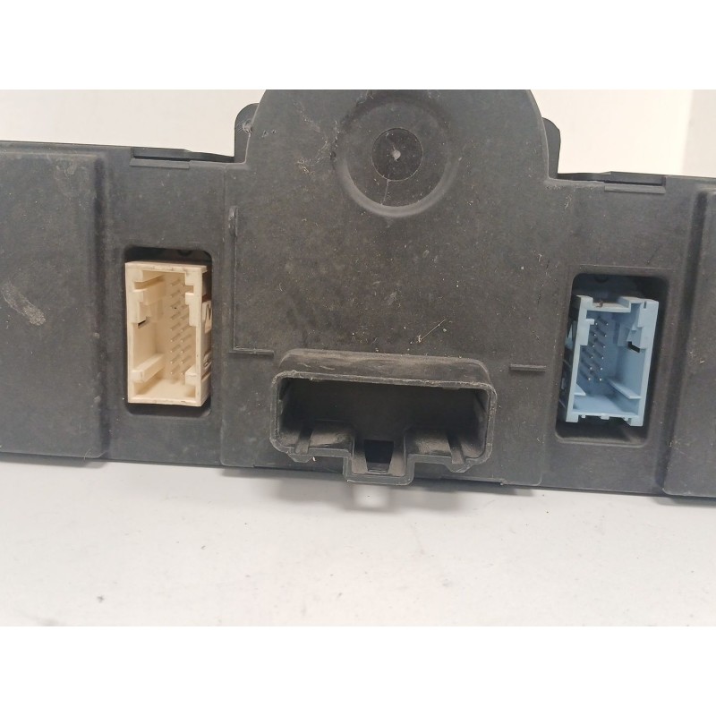 Recambio de mando climatizador para renault megane ii berlina 3p confort authentique referencia OEM IAM 8200344840 69340019 N101
