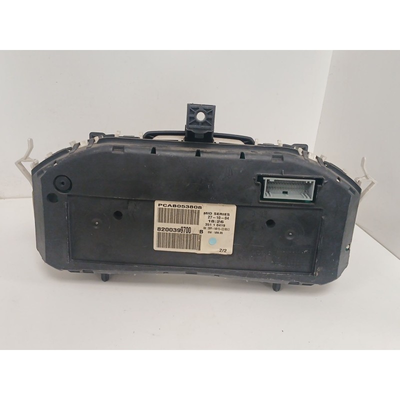 Recambio de cuadro instrumentos para renault megane ii berlina 3p confort authentique referencia OEM IAM 8200399700B PCAB053808 