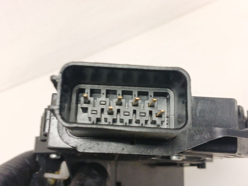 Recambio de cerradura puerta delantera izquierda para ford ka+ iii (uk, fk) 1.2 ti-vct referencia OEM IAM   