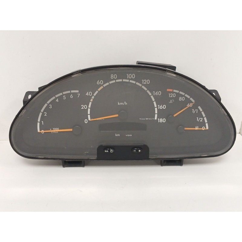 Recambio de cuadro instrumentos para mercedes-benz sprinter 02.00  caja abierta 216 cdi (902.611-612) referencia OEM IAM A001446