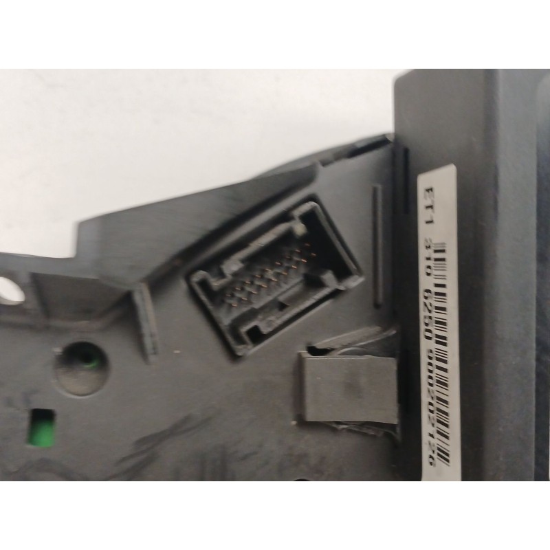 Recambio de cuadro instrumentos para mercedes-benz sprinter 02.00  caja abierta 216 cdi (902.611-612) referencia OEM IAM A001446