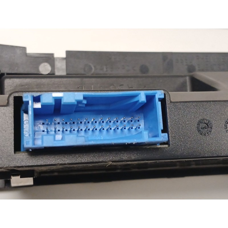 Recambio de mando climatizador para bmw serie 7 (e65/e66) 3.0 turbodiesel cat referencia OEM IAM 64116932148 13472 