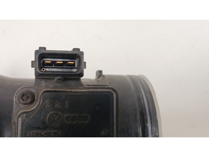 Recambio de caudalimetro para volkswagen passat berlina (3b2) 1.8 referencia OEM IAM 058133471 11334 HITACHI 058133471