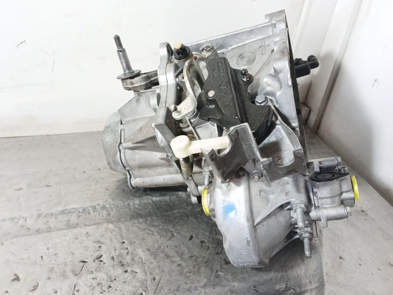 Recambio de caja cambios para peugeot partner tepee 1.6 hdi 16v referencia OEM IAM 20DM75  