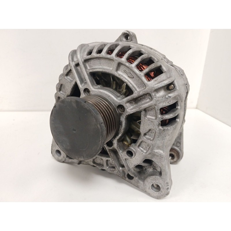 Recambio de alternador para renault laguna ii (bg0/1_) 1.9 dci (bg08, bg0g) referencia OEM IAM 0124525047  