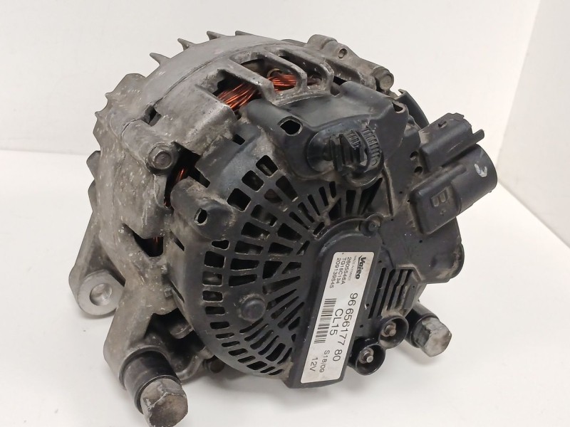 Recambio de alternador para peugeot partner tepee 1.6 hdi 16v referencia OEM IAM   