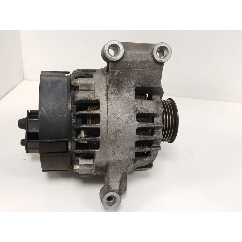 Recambio de alternador para fiat punto (188_) 1.2 16v 80 (188.233, .235, .253, .255, .333, .353, .639,... referencia OEM IAM 633