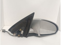 Recambio de retrovisor derecho para nissan primera berlina (p12) acenta referencia OEM IAM 96301AU480  