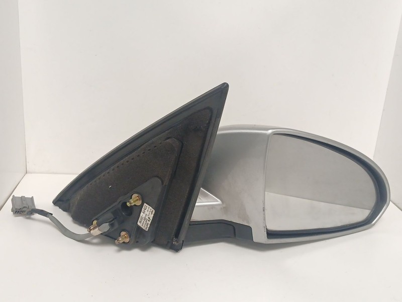 Recambio de retrovisor derecho para nissan primera berlina (p12) acenta referencia OEM IAM 96301AU480  