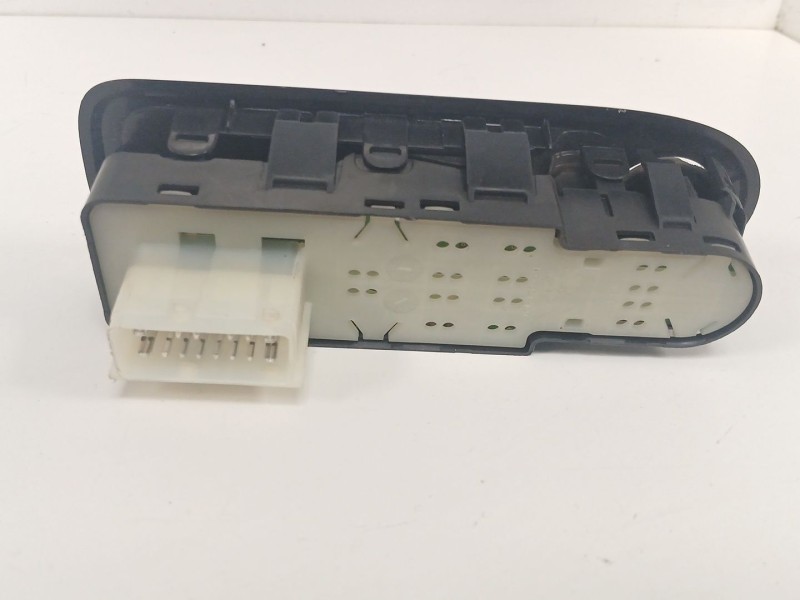 Recambio de mando elevalunas delantero izquierdo para citroën c3 ii (sc_) 1.4 hdi 70 (sc8hzc, sc8hr0, sc8hp4) referencia OEM IAM