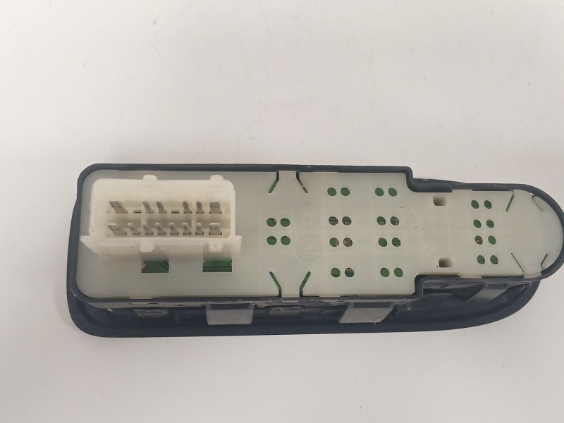 Recambio de mando elevalunas delantero izquierdo para citroën c3 ii (sc_) 1.4 hdi 70 (sc8hzc, sc8hr0, sc8hp4) referencia OEM IAM