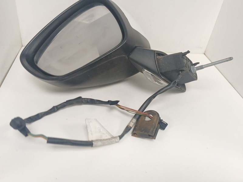 Recambio de retrovisor izquierdo para citroën c3 ii (sc_) 1.4 hdi 70 (sc8hzc, sc8hr0, sc8hp4) referencia OEM IAM   