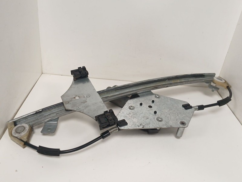 Recambio de elevalunas delantero derecho para citroën c3 ii (sc_) 1.4 hdi 70 (sc8hzc, sc8hr0, sc8hp4) referencia OEM IAM   
