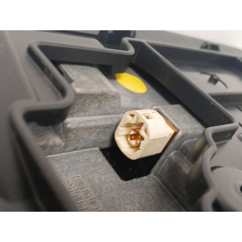 Recambio de sistema audio / radio cd para peugeot 208 i (ca_, cc_) 1.2 vti 82 referencia OEM IAM 9805301780  