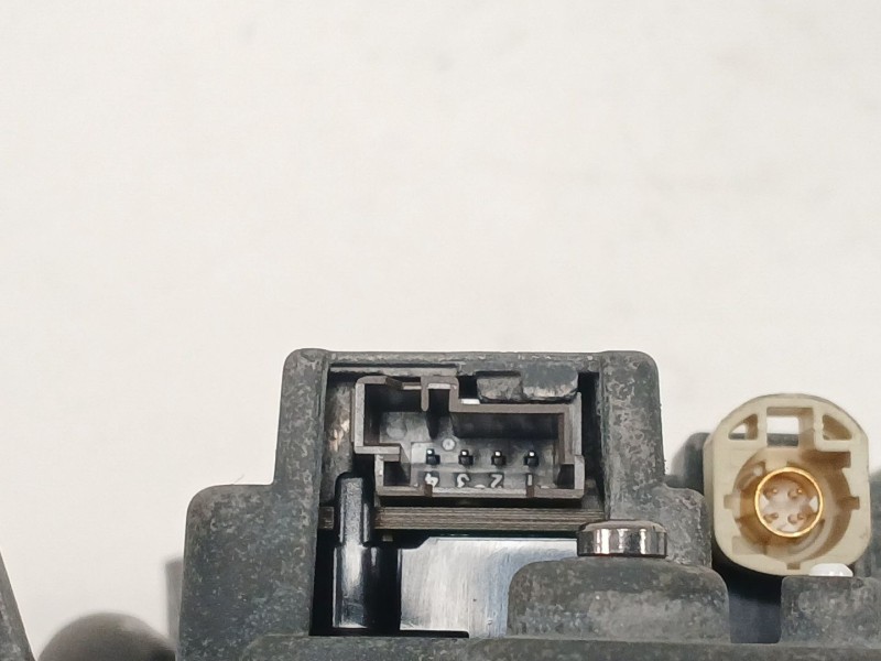 Recambio de sistema audio / radio cd para peugeot 208 i (ca_, cc_) 1.2 vti 82 referencia OEM IAM 9805301780  