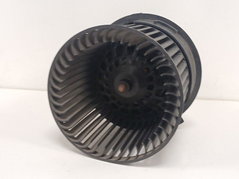 Recambio de motor calefaccion para peugeot 208 i (ca_, cc_) 1.2 vti 82 referencia OEM IAM   