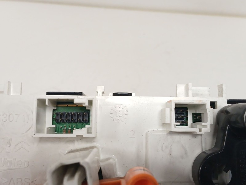 Recambio de mando calefaccion / aire acondicionado para peugeot 208 i (ca_, cc_) 1.2 vti 82 referencia OEM IAM 96722483ZD  