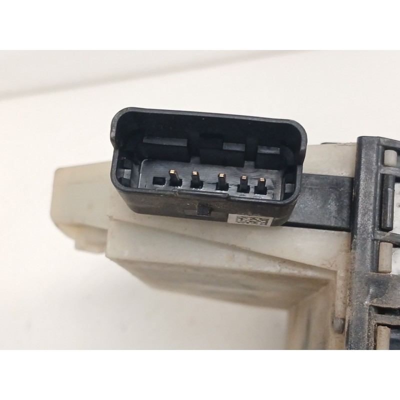 Recambio de cerradura puerta delantera derecha para peugeot 208 i (ca_, cc_) 1.2 vti 82 referencia OEM IAM   