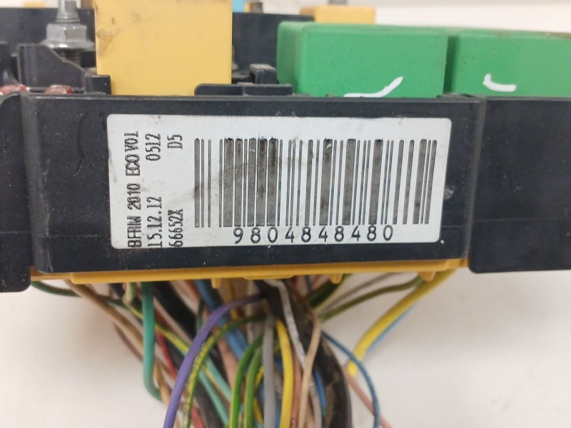 Recambio de caja reles / fusibles para peugeot 208 i (ca_, cc_) 1.2 vti 82 referencia OEM IAM 9804848480  