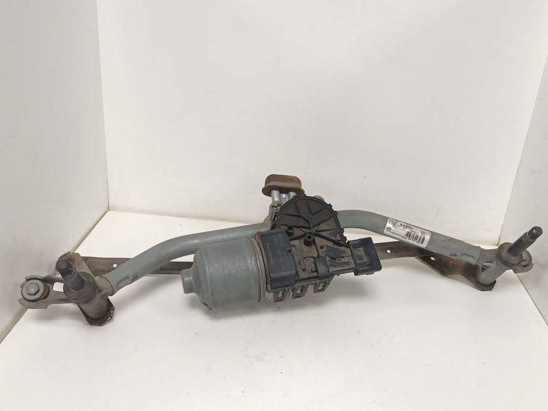 Recambio de motor limpia delantero para peugeot 208 i (ca_, cc_) 1.2 vti 82 referencia OEM IAM 0390241540 3397021391 