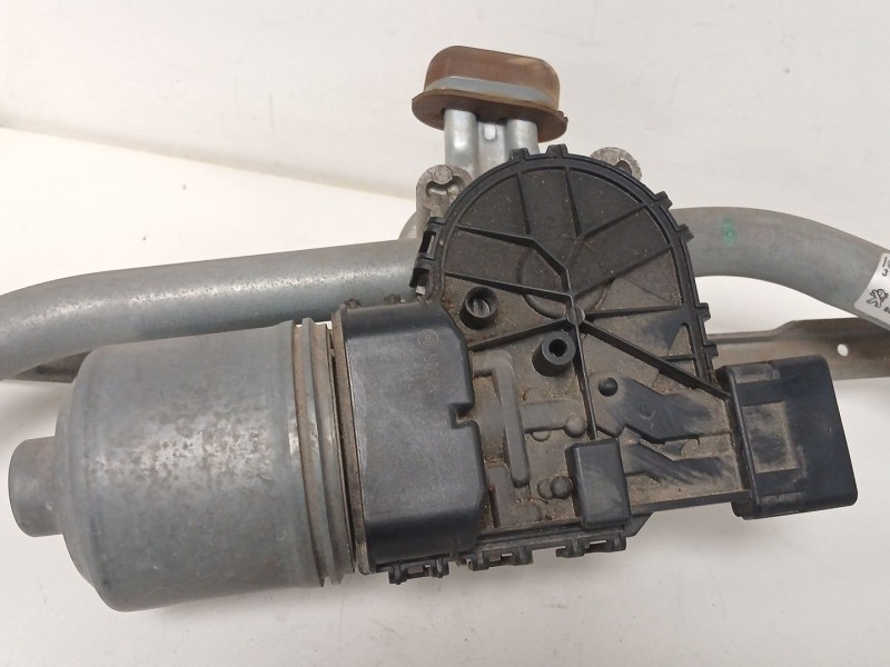 Recambio de motor limpia delantero para peugeot 208 i (ca_, cc_) 1.2 vti 82 referencia OEM IAM 0390241540 3397021391 