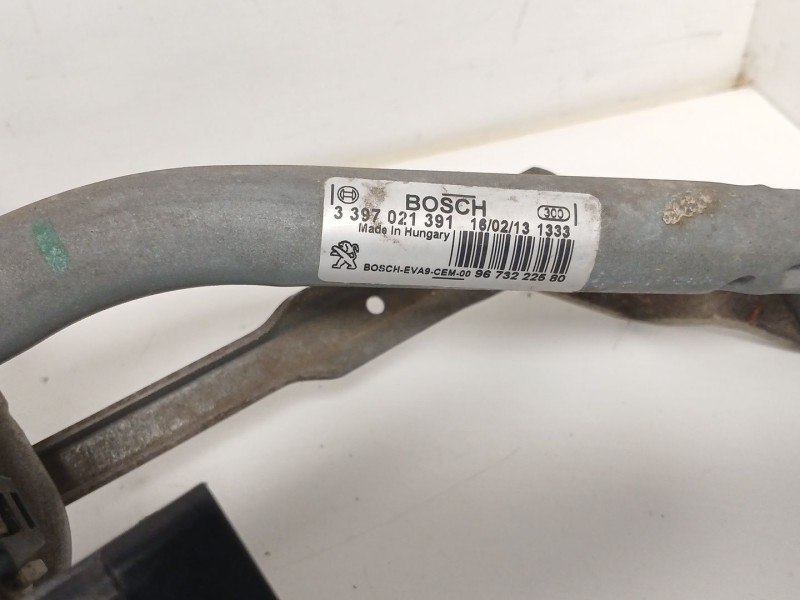Recambio de motor limpia delantero para peugeot 208 i (ca_, cc_) 1.2 vti 82 referencia OEM IAM 0390241540 3397021391 