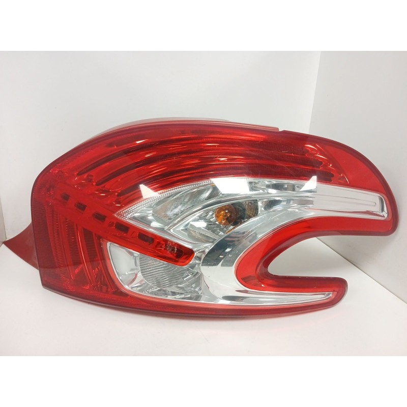 Recambio de piloto trasero derecho para peugeot 208 i (ca_, cc_) 1.2 vti 82 referencia OEM IAM 9672628380  