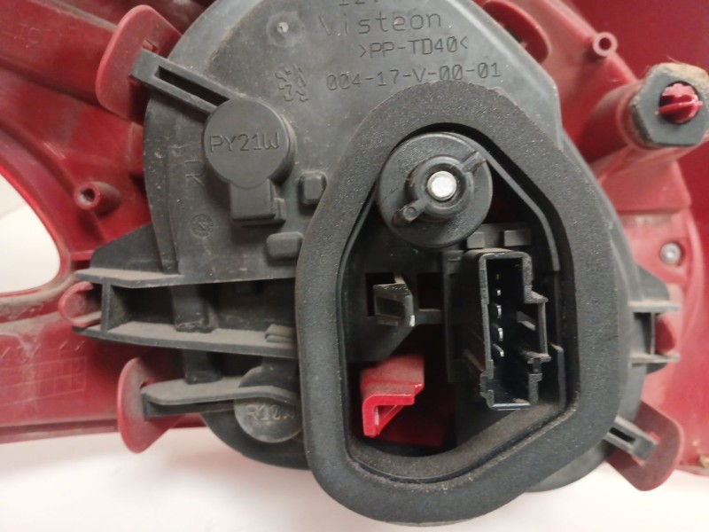 Recambio de piloto trasero derecho para peugeot 208 i (ca_, cc_) 1.2 vti 82 referencia OEM IAM 9672628380  