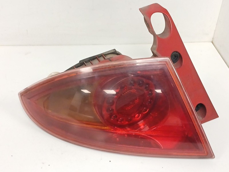 Recambio de piloto trasero izquierdo para seat leon (1p1) 1.9 tdi referencia OEM IAM   