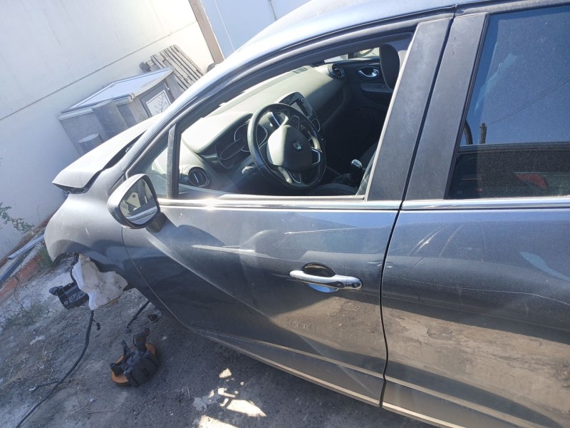 Recambio de puerta delantera izquierda para renault clio iv (bh_) 0.9 tce 90 referencia OEM IAM   