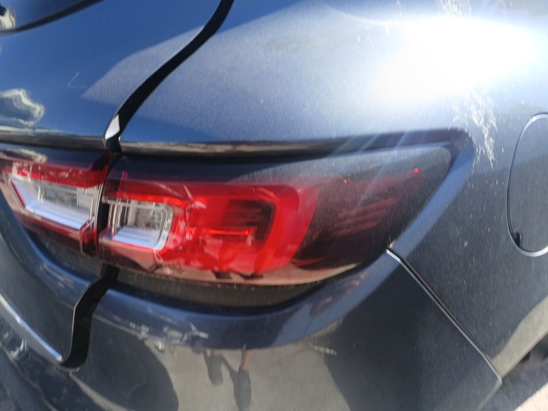 Recambio de piloto trasero derecho para renault clio iv (bh_) 0.9 tce 90 referencia OEM IAM   