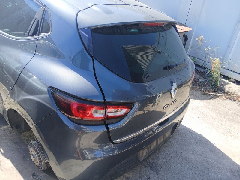Recambio de porton trasero para renault clio iv (bh_) 0.9 tce 90 referencia OEM IAM   