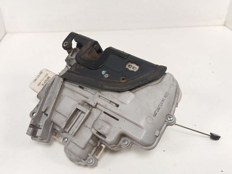 Recambio de cerradura puerta delantera izquierda para seat leon (1p1) 1.9 tdi referencia OEM IAM   