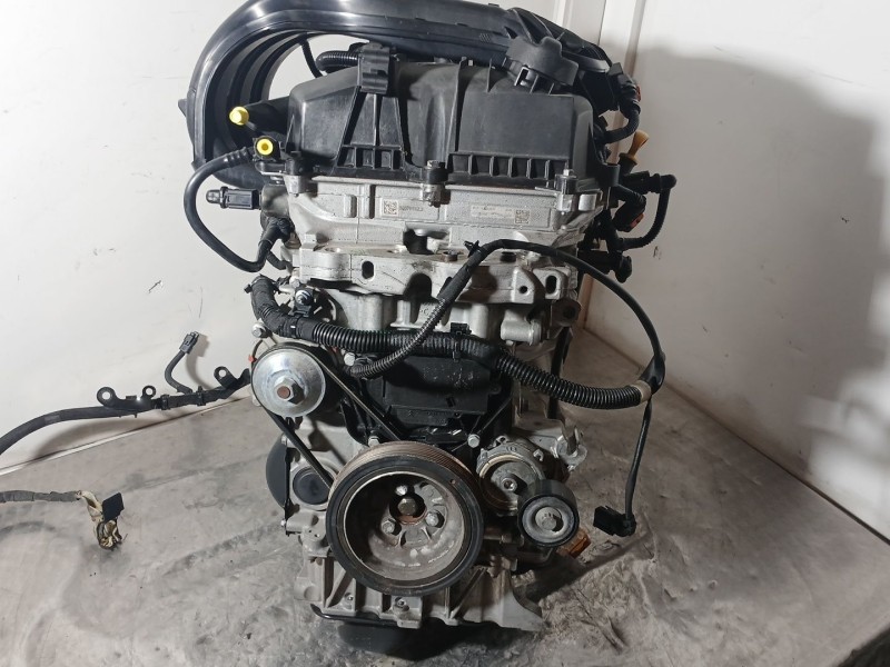 Recambio de motor completo para peugeot 208 i (ca_, cc_) 1.2 vti 82 referencia OEM IAM HM01  