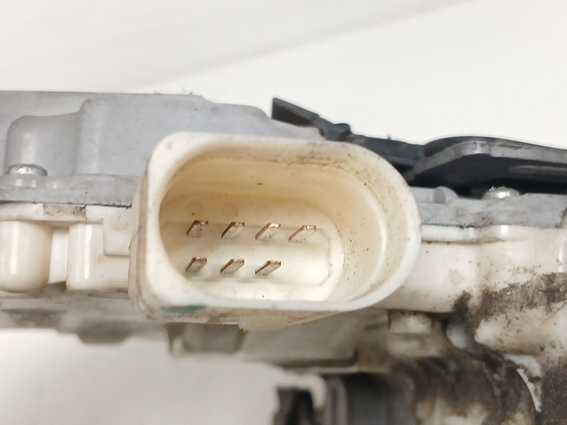 Recambio de cerradura puerta delantera derecha para seat leon (1p1) 1.9 tdi referencia OEM IAM   