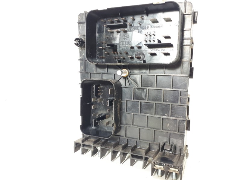 Recambio de caja reles / fusibles para seat altea (5p1) arena referencia OEM IAM 1K0937124K  