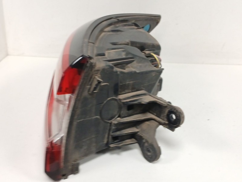 Recambio de piloto trasero izquierdo para renault clio iv (bh_) 0.9 tce 90 referencia OEM IAM   