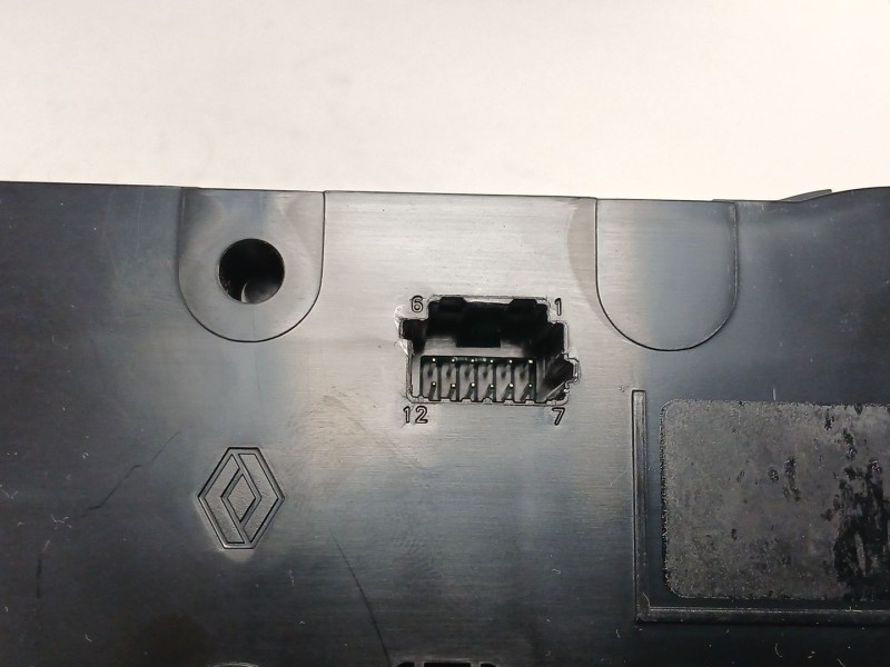 Recambio de mando climatizador para renault clio iv (bh_) 0.9 tce 90 referencia OEM IAM   